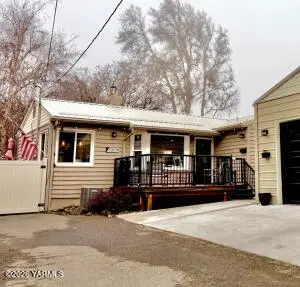 3208 Summitview Ave, Yakima, WA 98902 - Image #2