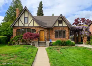 2611 W Yakima Ave, Yakima, WA 98902 - #1