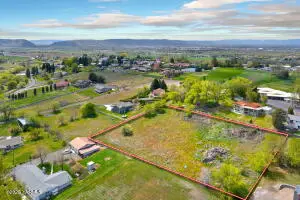 NKA Santa Roza Dr, Yakima, WA 98901