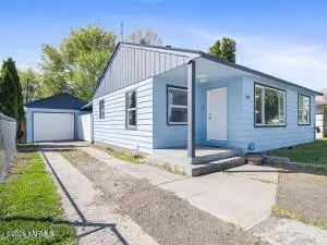 1206 W Washington Ave, Yakima, WA 98903