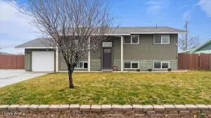 321 S Sheppard St, Kennewick, WA 99336