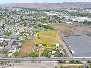 NA E Adams St, Yakima, WA 98901