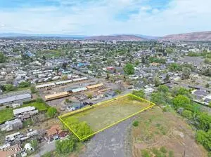 1410 E Alder St, Yakima, WA 98901 - #1