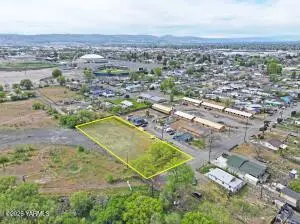 1410 E Alder St, Yakima, WA 98901 - #3
