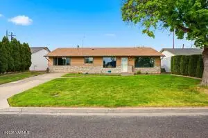 5401 Cascade Dr, Yakima, WA 98908