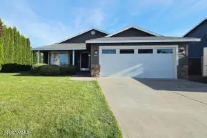 603 Millenium Ave, Moxee, WA 98936