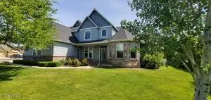 7904 Easy St, Yakima, WA 98903
