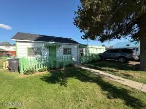 1513 S 9th Ave, Yakima, WA 98902 - #1