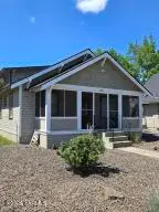 308 N Wenas Rd, Selah, WA 98942