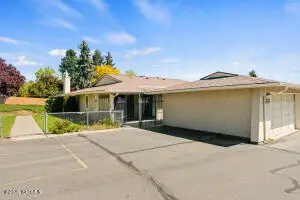 4912 Madera Way, Yakima, WA 98908