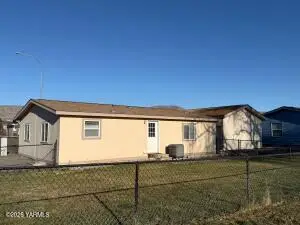 3701 Gun Club Rd #152, Yakima, WA 98901 - #2