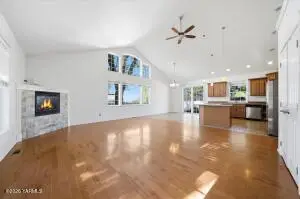 2 N 37th Ave, Yakima, WA 98902 - #3