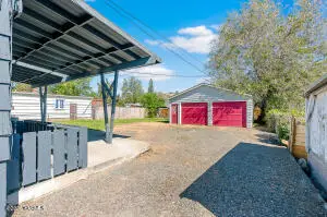 801 W Home Ave, Selah, WA 98942 - #2