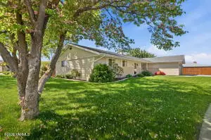 3606 Clinton Way, Yakima, WA 98902 - #1