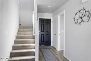 605 N Oak St #23, Tieton, WA 98947 - #3