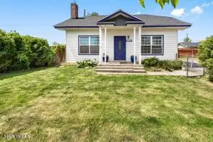 1304 S 32nd Ave, Yakima, WA 98902 - #1