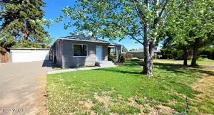 1105 S 31st Ave, Yakima, WA 98902 - #1
