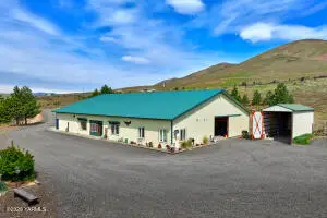 999 Elk Ridge Ln, Selah, WA 98942 - #1