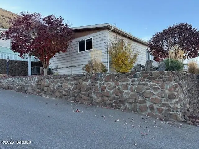 13 Leisure Hill Dr, Union Gap, WA 98903 - #1