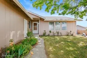 311 N 57th St, Yakima, WA 98901 - #2