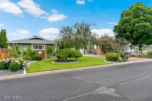 207 Parsons Ave, Yakima, WA 98908 - #2