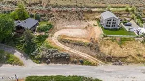 604 Hillside Dr, Yakima, WA 98903 - #3