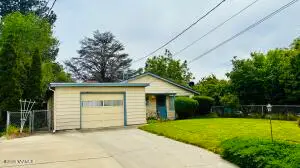 1221 Sunset Pl, Sunnyside, WA 98944 - #1