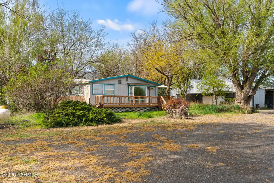 3500 Island Rd #North, White Swan, WA 98952 - #2