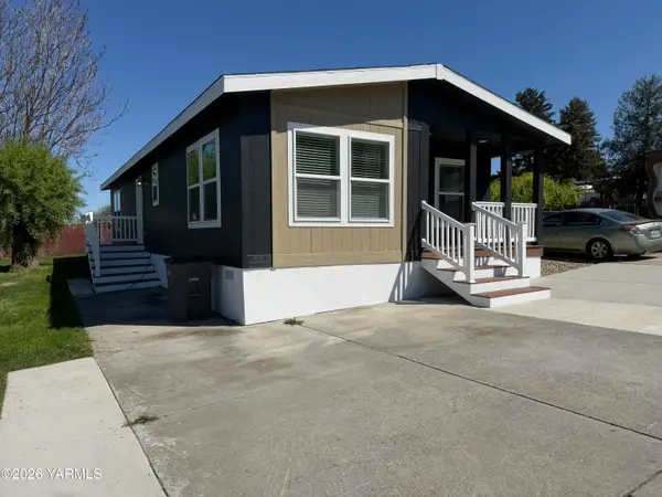 402 W Maple, Sunnyside, WA 98944