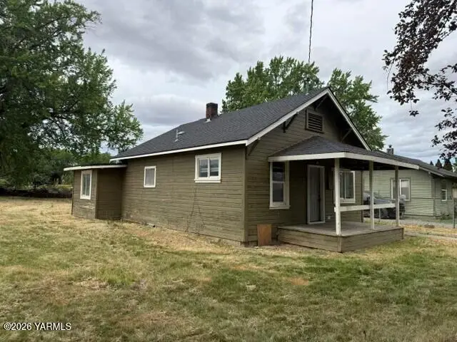 550 A St, White Swan, WA 98952 - #2