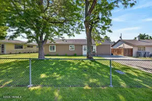 2405 Dover St, Richland, WA 99352 - #1