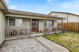 1517 S 32nd Ave, Yakima, WA 98902 - Image #2