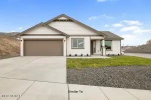 1613 Parkwood Ct #(Phase 12 Lot 325) Spec, Grandview, WA 98930 - #1