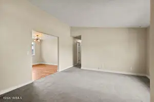 1301 Hamilton Ave, Yakima, WA 98902 - #3