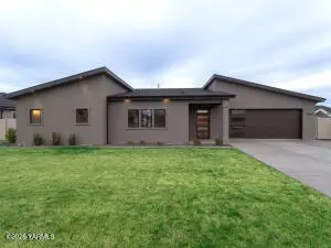 2007 Gala Ave, Yakima, WA 98903