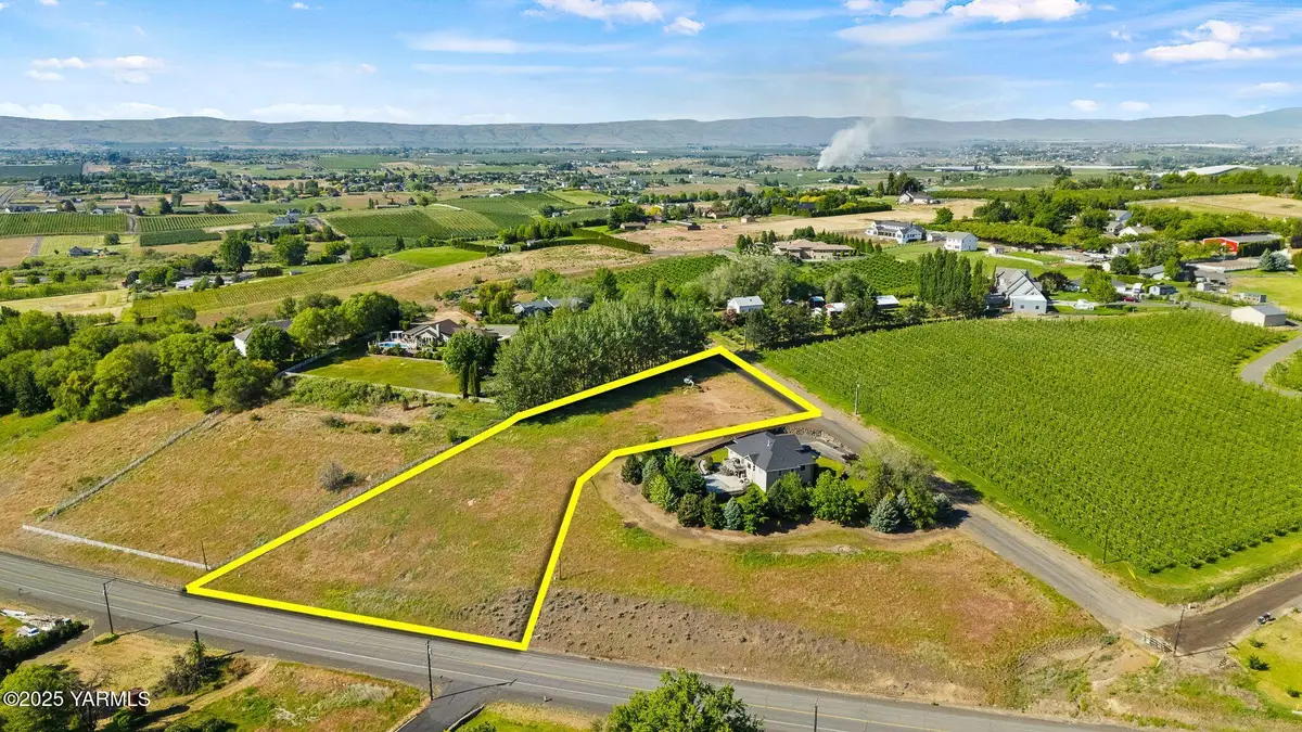 11471 Marble Ln, Yakima, WA 98908 - #1
