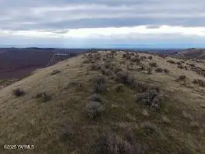 761 Nightingale Rd, Wapato, WA 98951 - Image #3