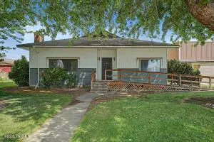 412 S 9th St, Sunnyside, WA 98944 - #1