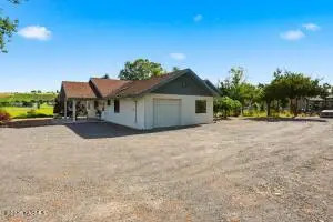 2151 Speyers Rd, Selah, WA 98942 - #3