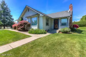 102 N 67th Ave, Yakima, WA 98908 - #1