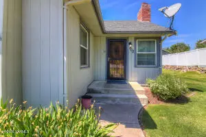 102 N 67th Ave, Yakima, WA 98908 - #3