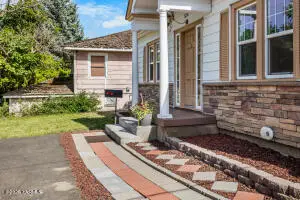 3206 Summitview Ave, Yakima, WA 98902 - #2