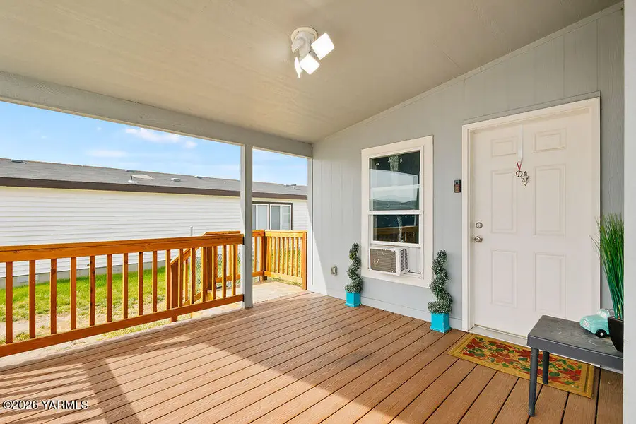 2802 S 5th Ave #41, Union Gap, WA 98903 - #2
