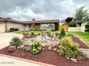 705 S 57th Ave, Yakima, WA 98908 - #3