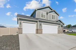 504 N 75th Ave, Yakima, WA 98908 - #2