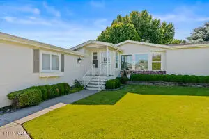 3701 Gun Club Rd #130, Yakima, WA 98901