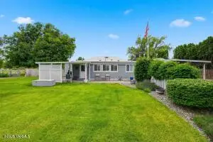 360 Mcphee Rd, Naches, WA 98937