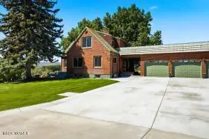 2606 Draper Rd, Yakima, WA 98903 - #3