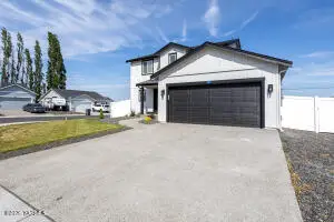 611 N Oak St #20, Tieton, WA 98947 - #2