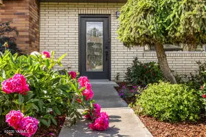 100 N 56th Ave #2, Yakima, WA 98908 - #2